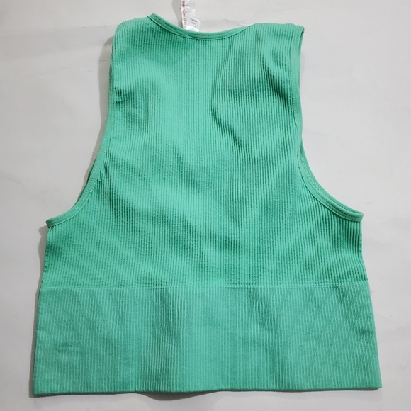 Urban Outfitters Out From Under Hailey Seamless Plunging Bra Top NWT Medium Boho - Picture 8 of 8